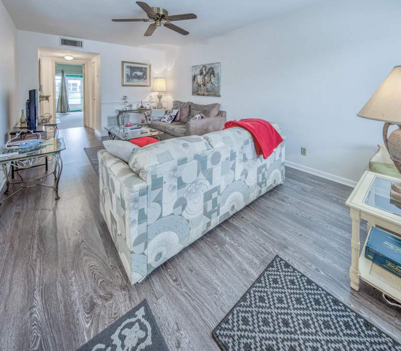 1 bedroom Condominium at 3040 Lake Osborne Drive #106, Murry Hills Apt Bldg Condo, Lake Worth Beach — photo 4