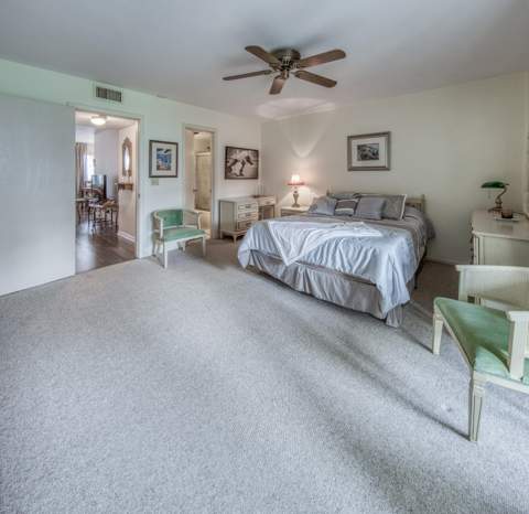 3040 Lake Osborne Drive #106, Lake Worth Beach FL - photo 9 of 20