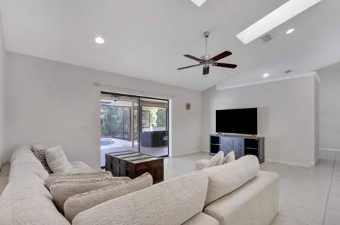 1991 SE Aires Lane, Port St. Lucie FL - photo 17 of 49