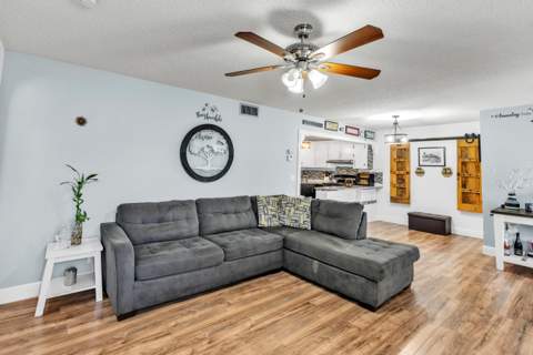 329 Knotty Pine Circle #A-2, Greenacres FL - photo 10 of 31