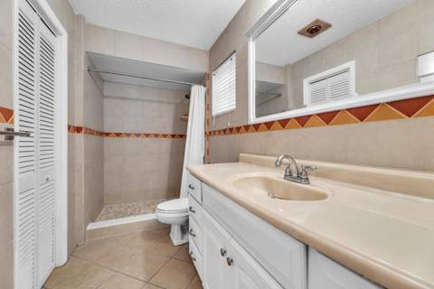1912 NE 6th Street, Deerfield Beach FL - photo 22 of 38