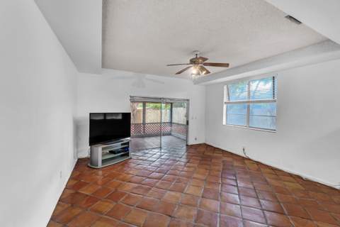 1912 NE 6th Street, Deerfield Beach FL - photo 9 of 38
