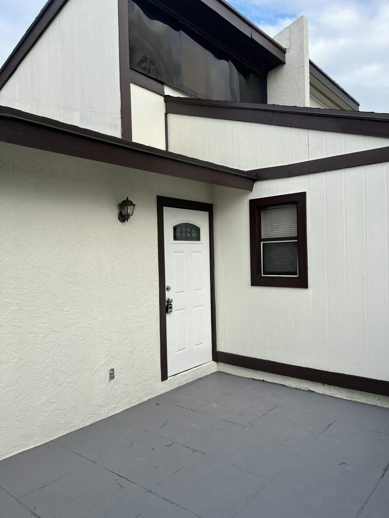 2 bedroom Villa at 1763 Abbey Road, Abbey, West Palm Beach — photo 2