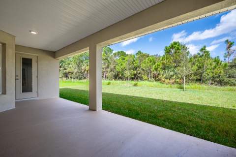 8746 Waterstone Boulevard, Fort Pierce FL - photo 19 of 37