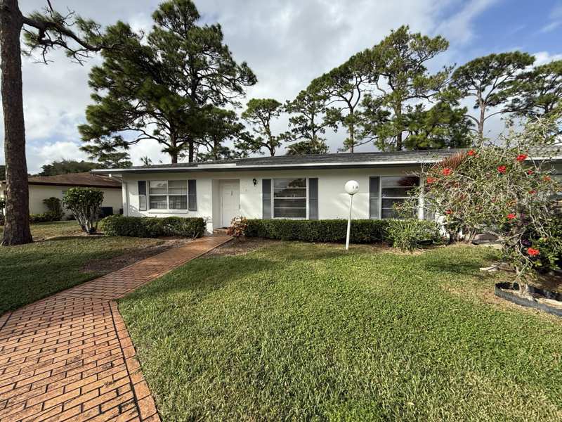 2 bedroom Villa at 5139 Poppy Place #A, Bridgeview Cond, Delray Beach — photo 1