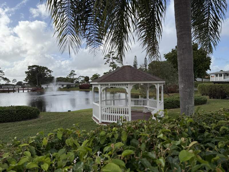 2 bedroom Villa at 5139 Poppy Place #A, Bridgeview Cond, Delray Beach — photo 5