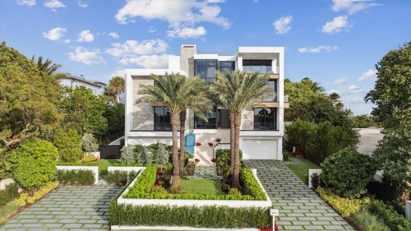 6 bedroom Single Family Residence at 999 Hillsboro Mile, Hillsboro Mile, Hillsboro Beach — photo 4