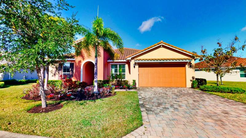 4 bedroom Single Family Residence at 12074 SW Bayberry Avenue, Tradition Plat No 35, Port St. Lucie — photo 4