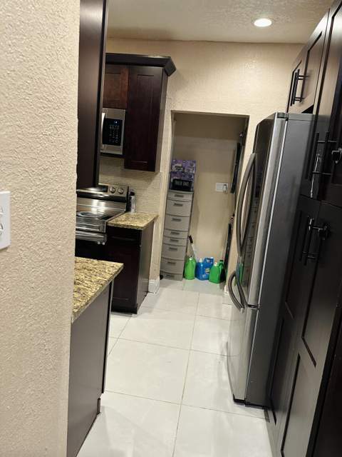 833 Briggs Street, West Palm Beach FL - photo 22 of 71