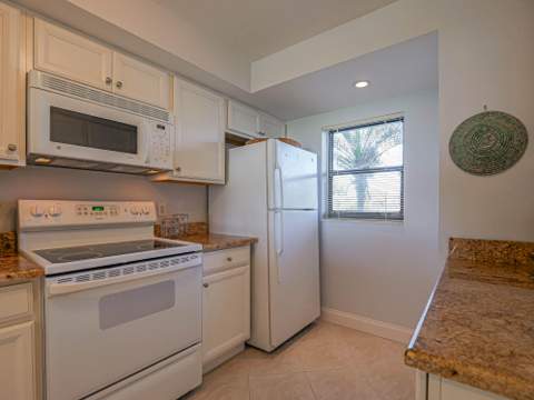 3200 N Highway A1a #104, Hutchinson Island FL - photo 11 of 54