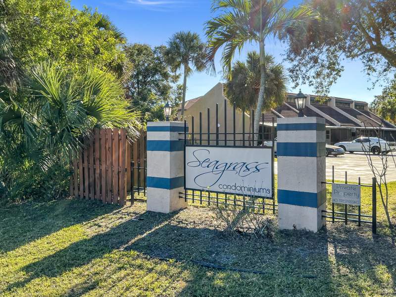 2 bedroom Condominium at 2432 SE Garden Terrace #703, Seagrass Condominium, Port St. Lucie — photo 2