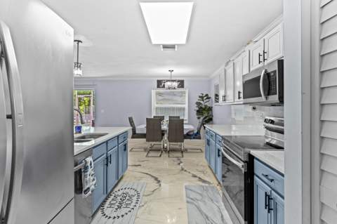 6627 Rainwood Cove Lane, Lake Worth FL - photo 11 of 43