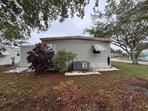 321 NW 48th Court, Pompano Beach FL - photo 10 of 33