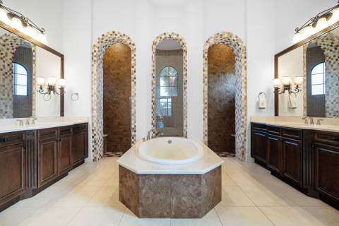 201 SE Fiore Bello, Port St. Lucie FL - photo 17 of 60