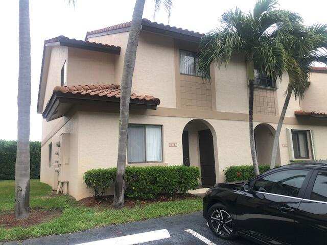 3 bedroom Townhouse at 22065 Las Brisas Circle #401, Las Brisas Of Boca Condo, Boca Raton — photo 1