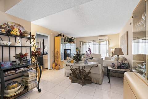 4174 Inverrary Drive #413, Lauderhill FL - photo 7 of 20