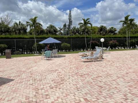 225 Bonnie Boulevard #211, Palm Springs FL - photo 13 of 57