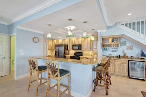 2470 Harbour Cove Drive, Hutchinson Island FL - photo 9 of 46
