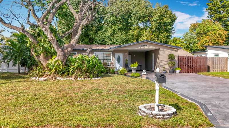 3 bedroom Single Family Residence at 6293 NW 27th Street, North Margate 1st Add, Margate — photo 1