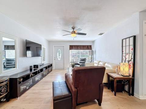 6293 NW 27th Street, Margate FL - photo 9 of 41