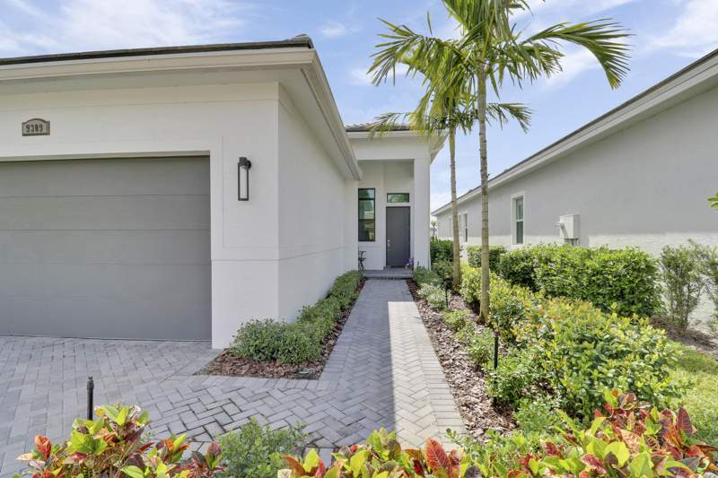 3 bedroom Single Family Residence at 9309 SW Pepoli Way, Verano, Port St. Lucie — photo 4