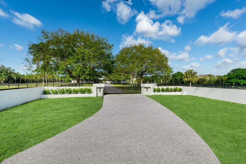 4 bedroom Single Family Residence at 18047 131st Trail, Jupiter Farms, Jupiter — photo 4