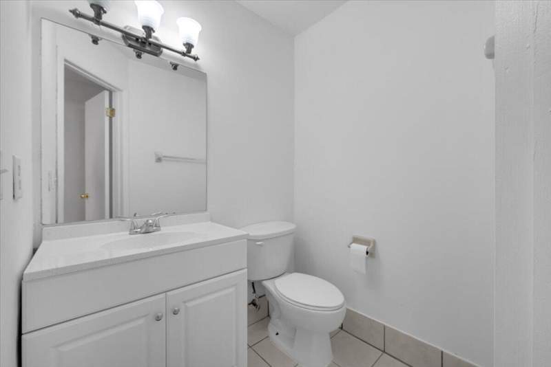 2 bedroom Townhouse at 4718 NW 82nd Avenue #1706, Springdale Lakes, Lauderhill — photo 3