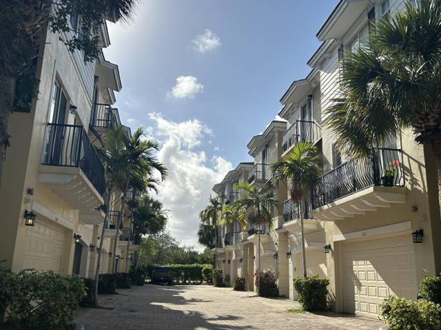 Vistazo At Boca Raton