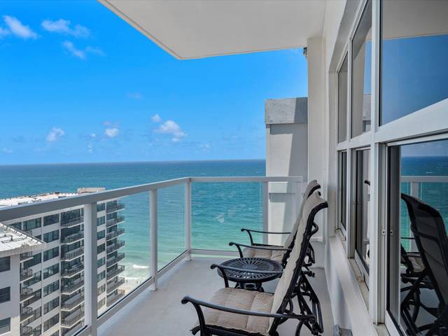 Regency Tower South