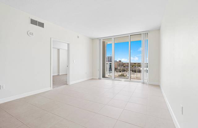 City Palms Condo