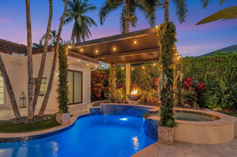 6 bedroom Single Family Residence at 6131 NW 30th Avenue, Seasons, Boca Raton — photo 3