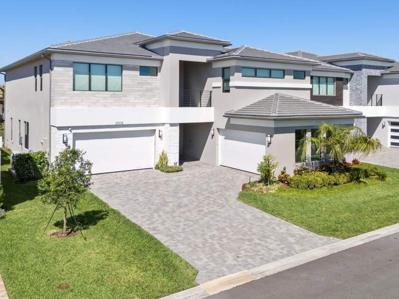 5 bedroom Single Family Residence at 20135 Casa De Campo Lane, Lotus Palm, Boca Raton — photo 2