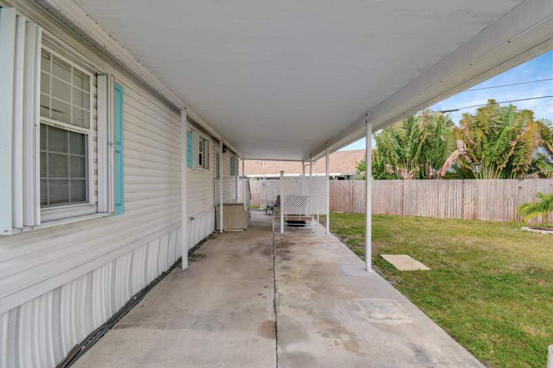 2 bedroom Manufactured Home at 14567 Sunset Drive, Highland Trailer Park, Delray Beach — photo 5
