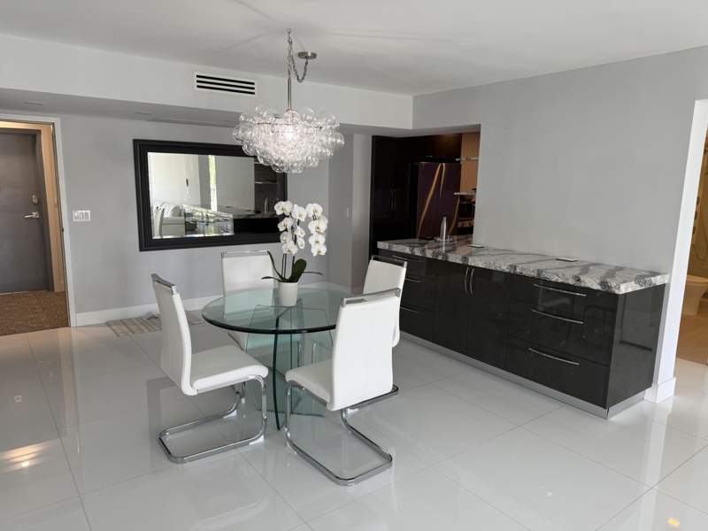 2 bedroom Condominium at 3546 S Ocean Boulevard #418, Barclay Condo, South Palm Beach — photo 4