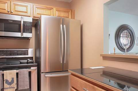 880 Horizons #102, Boynton Beach FL - photo 7 of 36