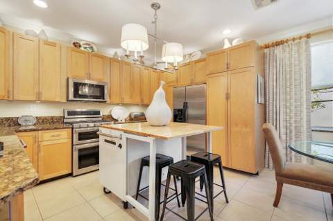 219 N L Street #111, Lake Worth Beach FL - photo 9 of 32