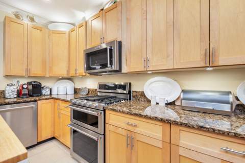 219 N L Street #111, Lake Worth Beach FL - photo 11 of 32