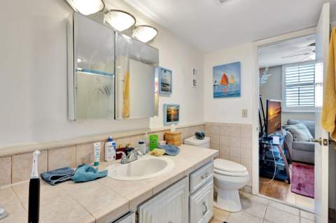 6461 NW 2nd Avenue #512, Boca Raton FL - photo 14 of 25
