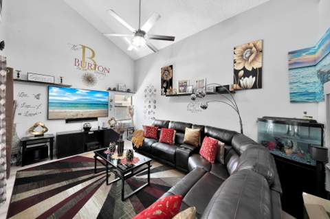 3750 NW 73rd Way, Coral Springs FL - photo 9 of 56