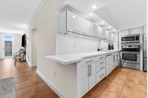 3450 S Ocean Boulevard #5150, South Palm Beach FL - photo 13 of 47