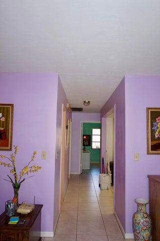 2 bedroom Villa at 1716 Barton Court, Shadowlawn Estates, Lake Worth Beach — photo 3