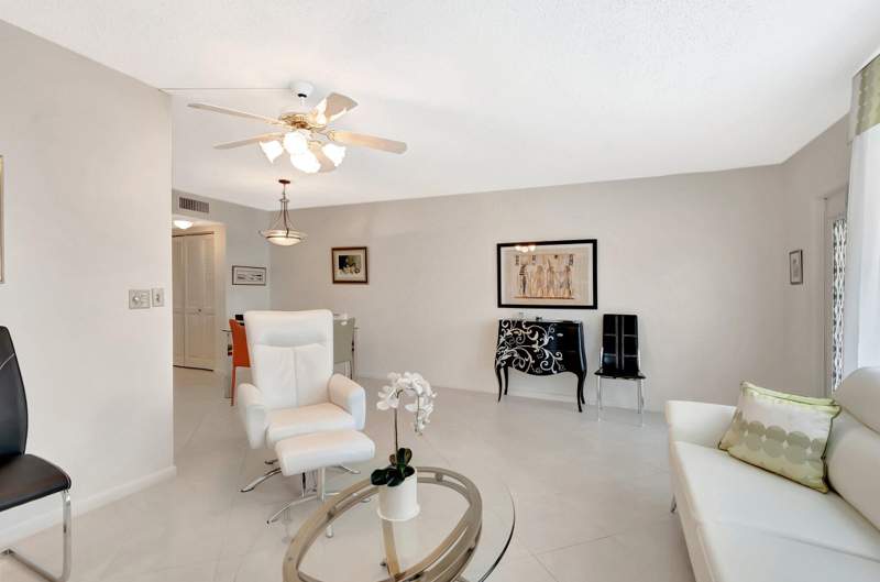 1 bedroom Condominium at 2043 Cambridge C, Cambridge C Condo, Deerfield Beach — photo 5