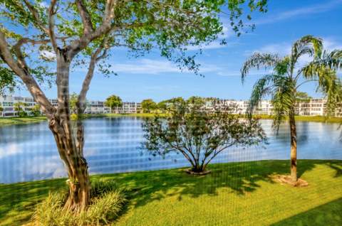 2043 Cambridge C, Deerfield Beach FL - photo 21 of 75