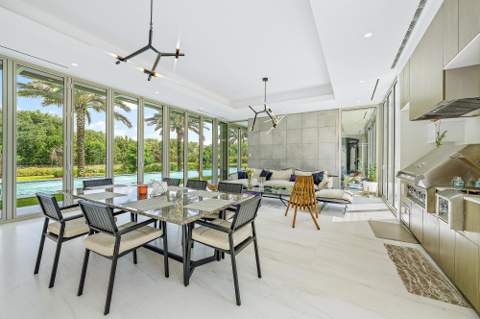 8119 Man O War Road, Palm Beach Gardens FL - photo 17 of 51