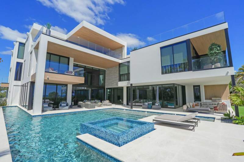 6 bedroom Single Family Residence at 999 Hillsboro Mile, Hillsboro Mile, Hillsboro Beach — photo 5