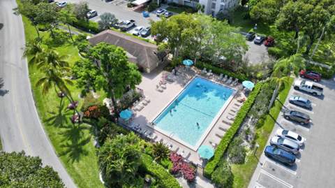 3050 N Palm Aire Drive #505, Pompano Beach FL - photo 7 of 49