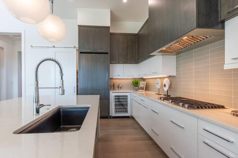 4 bedroom Single Family Residence at 3032 Blue Cypress Lane, Blue Cypress Repl At Palm Beach Polo & Country Club, Wellington — photo 5