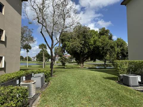 850 SW 133rd Terrace #315b, Pembroke Pines FL - photo 6 of 15