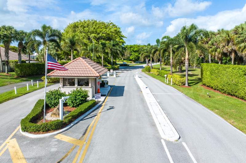 2 bedroom Condominium at 11255 Green Lake Drive #203, Green Lakes Condo 1 Thru 21 Or3248P1, Boynton Beach — photo 4