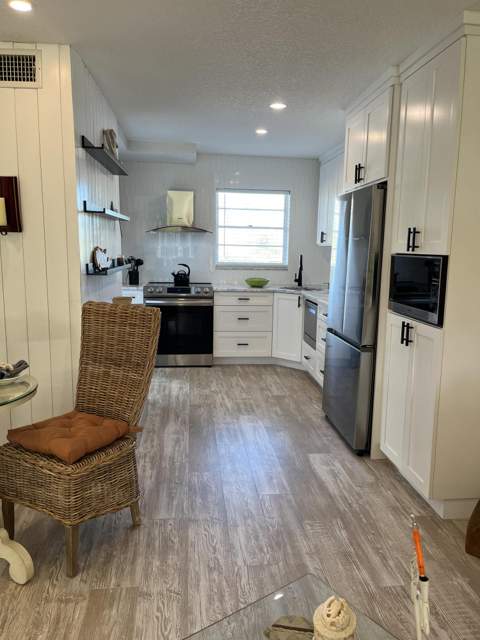 18081 SE Country Club Drive #293, Jupiter FL - photo 15 of 32